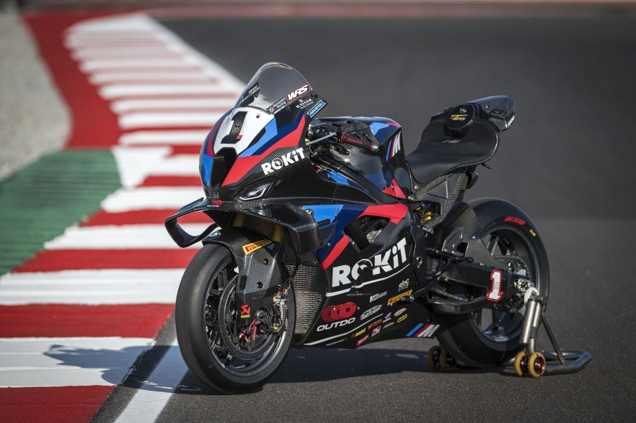 DueruoteTG #238 - Abbiamo guidato in pista la BMW che corre in SBK! 